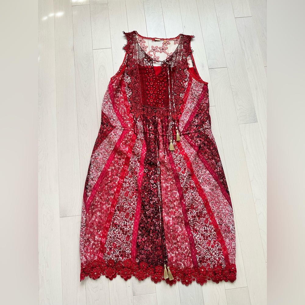 Elie Tahari Red and Black Lace Midi Dress